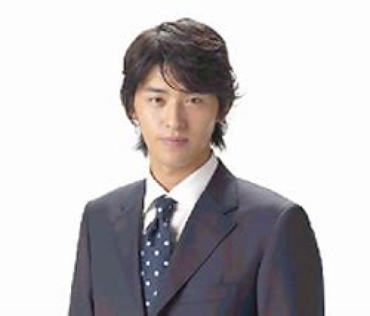 Toshiki Kashu Biography, Age, Height, Wife, Net Worth, Family