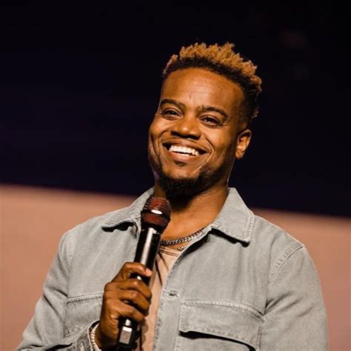 Travis Greene Biography, Age, Height, Wife, Net Worth, Family