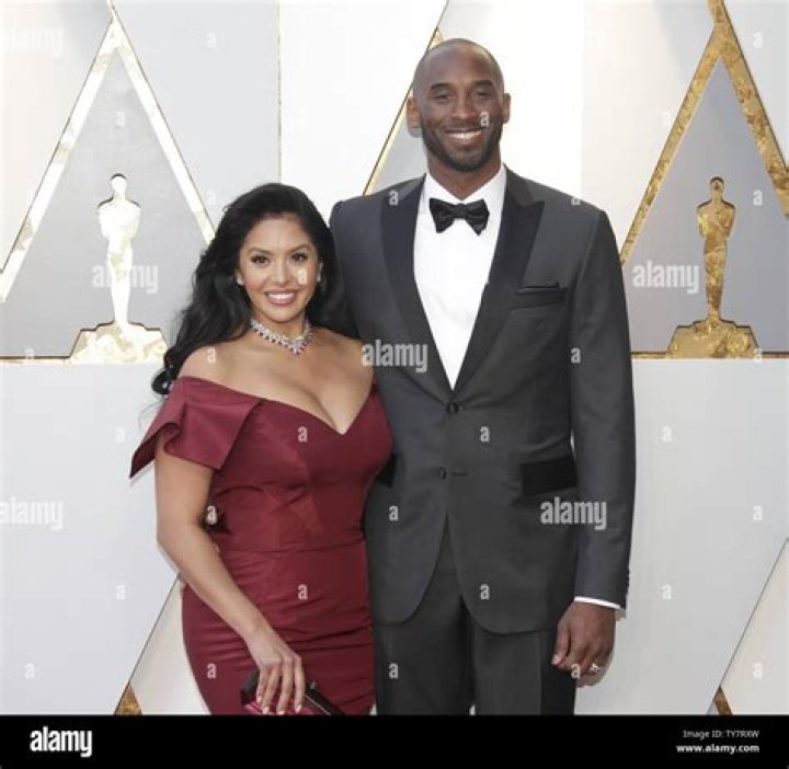 Vanessa Laine Bryant Biography, Age, Height, Husband, Net Worth, Family