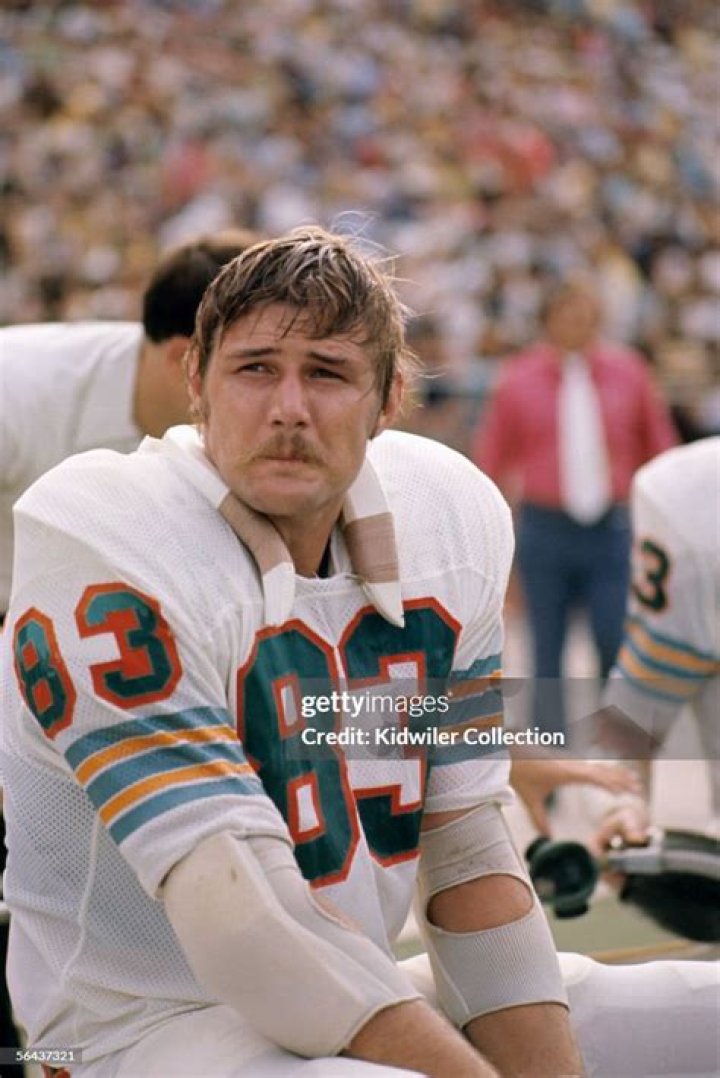 Vern Den Herder Biography, Age, Height, Wife, Net Worth, Family