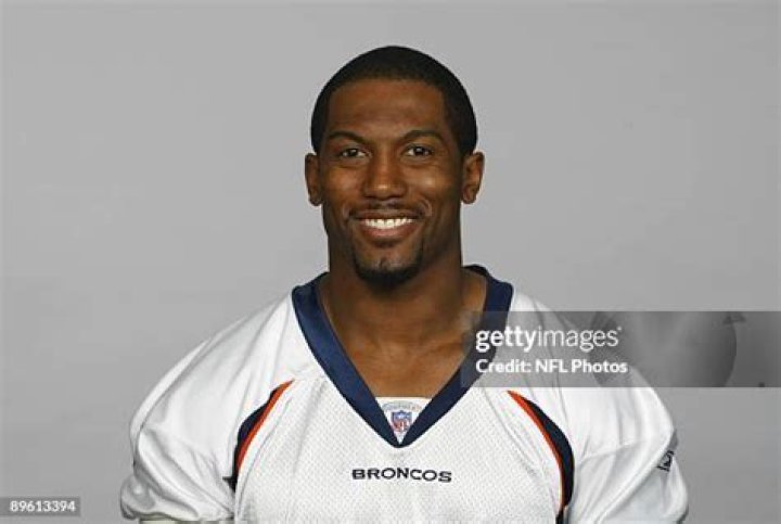 Vernon Fox Biography, Age, Height, Wife, Net Worth, Family