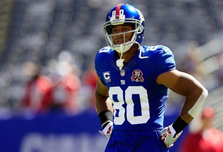 Victor Cruz Biography, Age, Height, Wife, Net Worth, Family