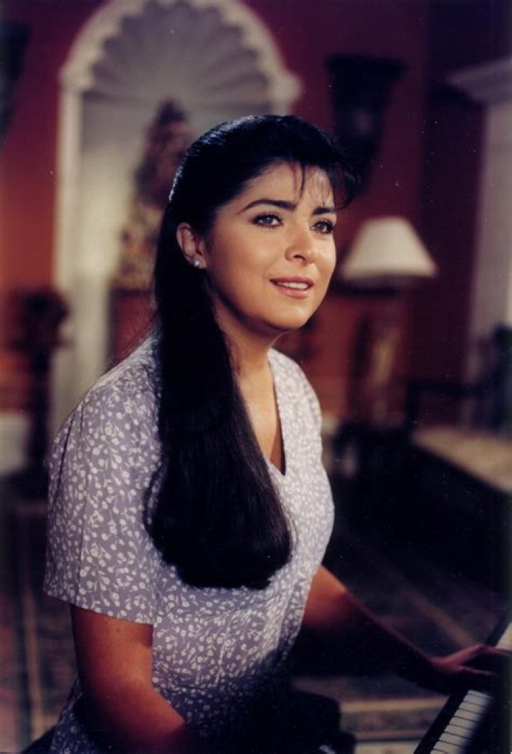 Victoria Ruffo Biography, Age, Height, Husband, Net Worth, Family