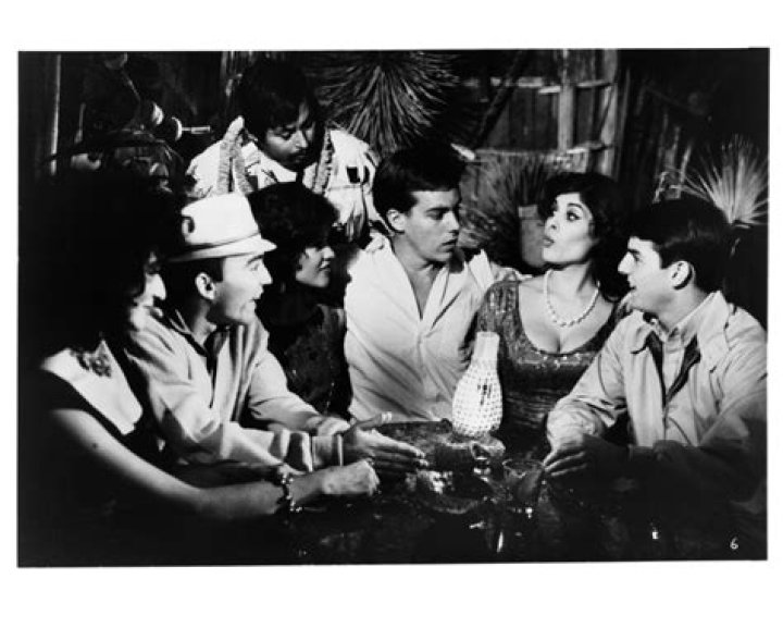 Victoria Wells biografía, edad, altura, esposa, net worth, familia