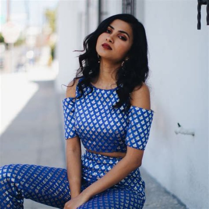 Vidya Vox Biography, Age, Height, Husband, Net Worth, Family