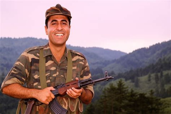 Vikram Batra Biography, Age, Height, Wife, Net Worth, Family