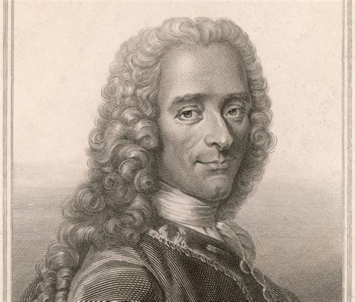 Voltaire Biography, Age, Height, Wife, Net Worth, Family