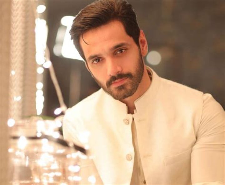 Wahaj Ali Biography, Age, Height, Wife, Net Worth, Family