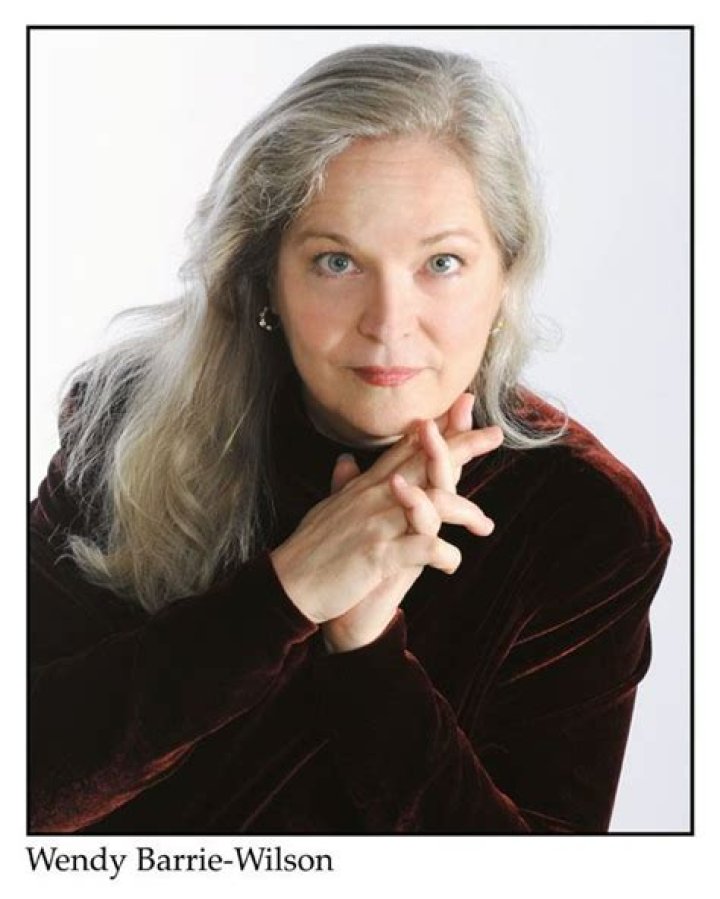 Wendy Barrie-Wilson Biography, Age, Height, Husband, Net Worth, Family