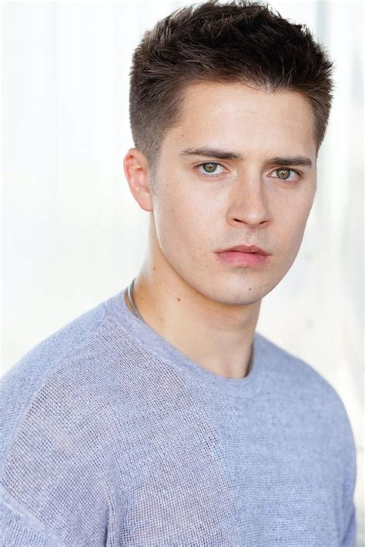 William Brent Biography, Age, Height, Wife, Net Worth, Family