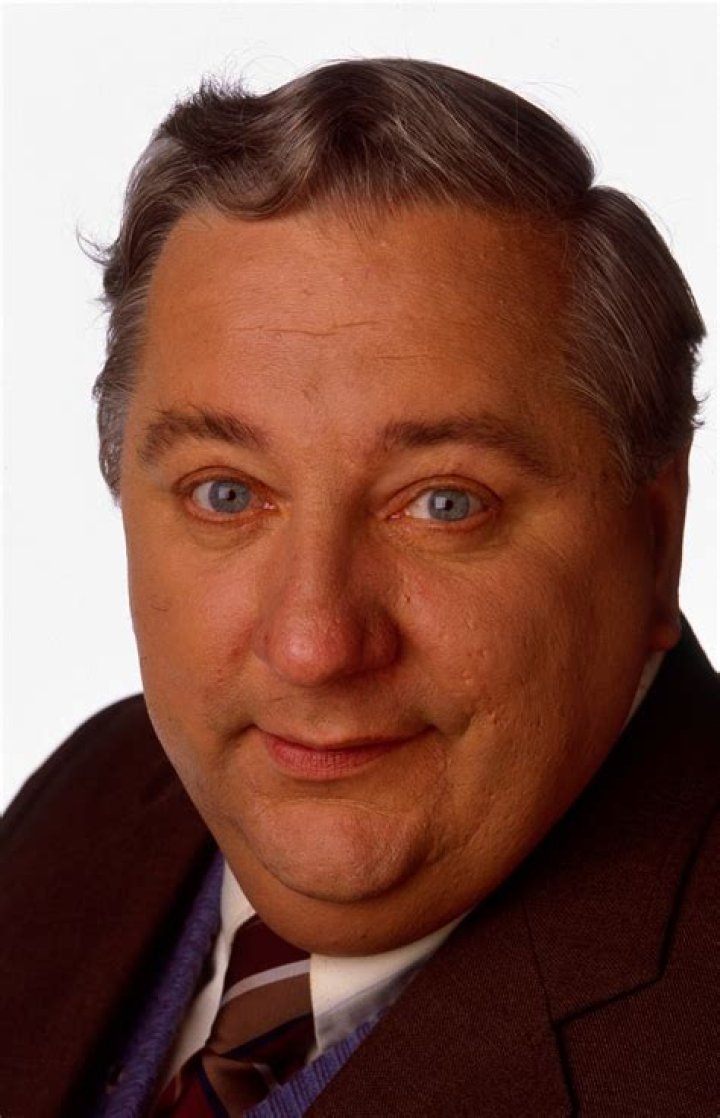 William G. Schilling Biography, Age, Height, Wife, Net Worth, Family