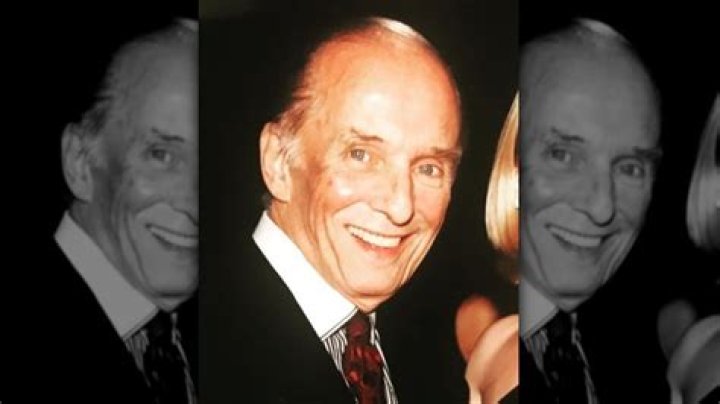 William J. Bell Biography, Age, Height, Wife, Net Worth, Family