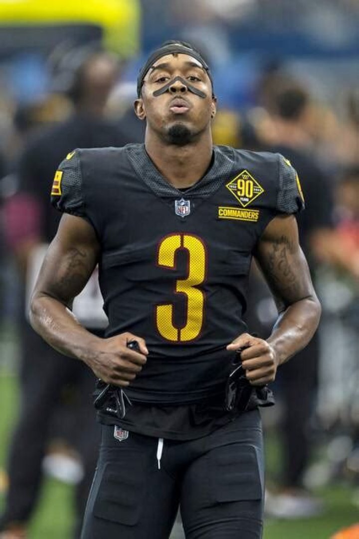 William Jackson III Biography, Age, Height, Wife, Net Worth, Family