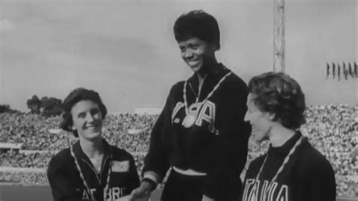 Wilma Rudolph biografía, edad, altura, esposa, net worth, familia