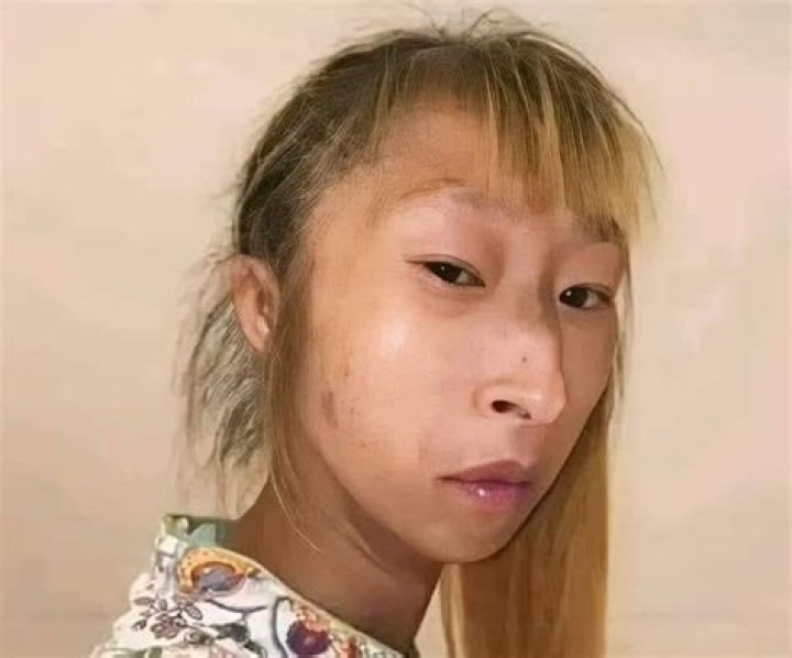 Xiao Xiao Biography, Age, Height, Husband, Net Worth, Family