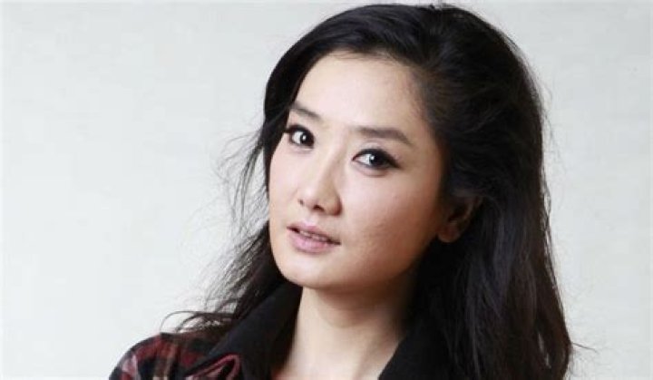 Yangwei Linghua Biography, Age, Height, Husband, Net Worth, Family