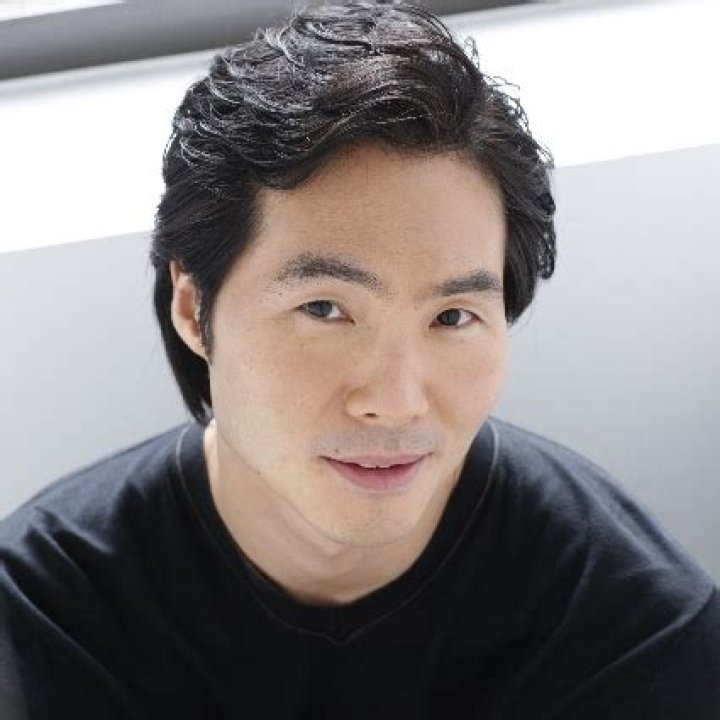 Yonghoon Lee Biography, Age, Height, Wife, Net Worth, Family