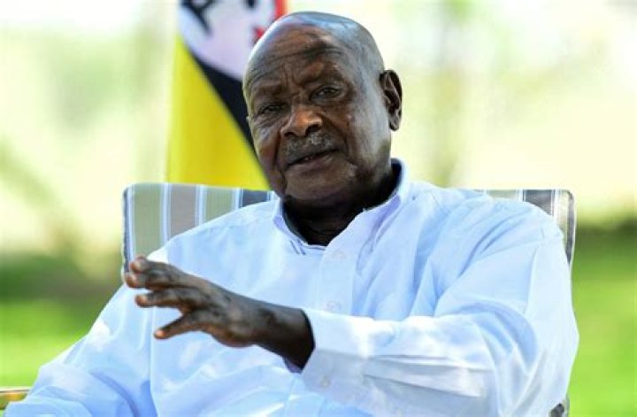 Yoweri Museveni Biography, Age, Height, Wife, Net Worth and Family