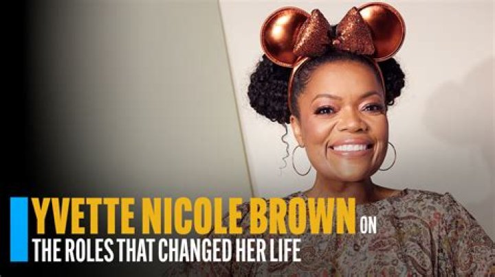 Yvette Nicole Brown Biography, Age, Height, Husband, Net Worth, Family