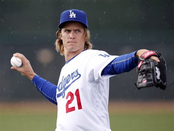 Zack Greinke Biography, Age, Height, Wife, Net Worth, Family