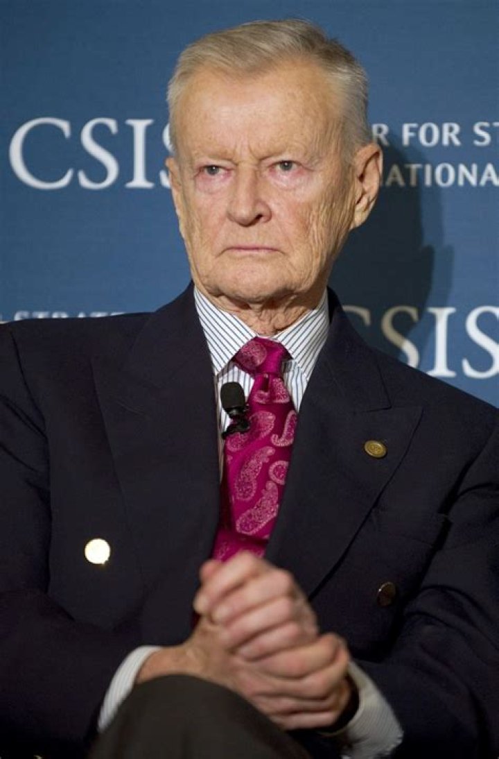 Zbigniew Brzezinski Biography, Age, Height, Wife, Net Worth, Family