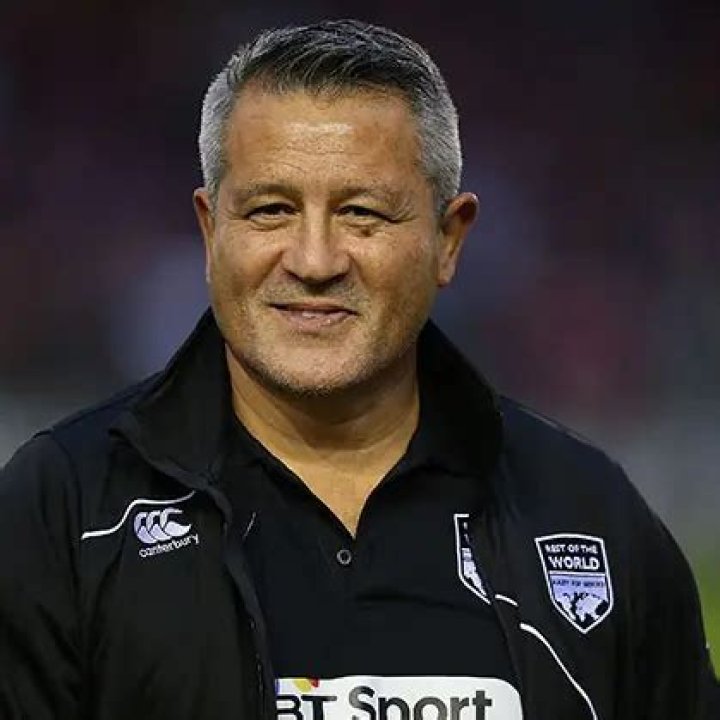 Zinzan Brooke Biography, Age, Height, Wife, Net Worth, Family